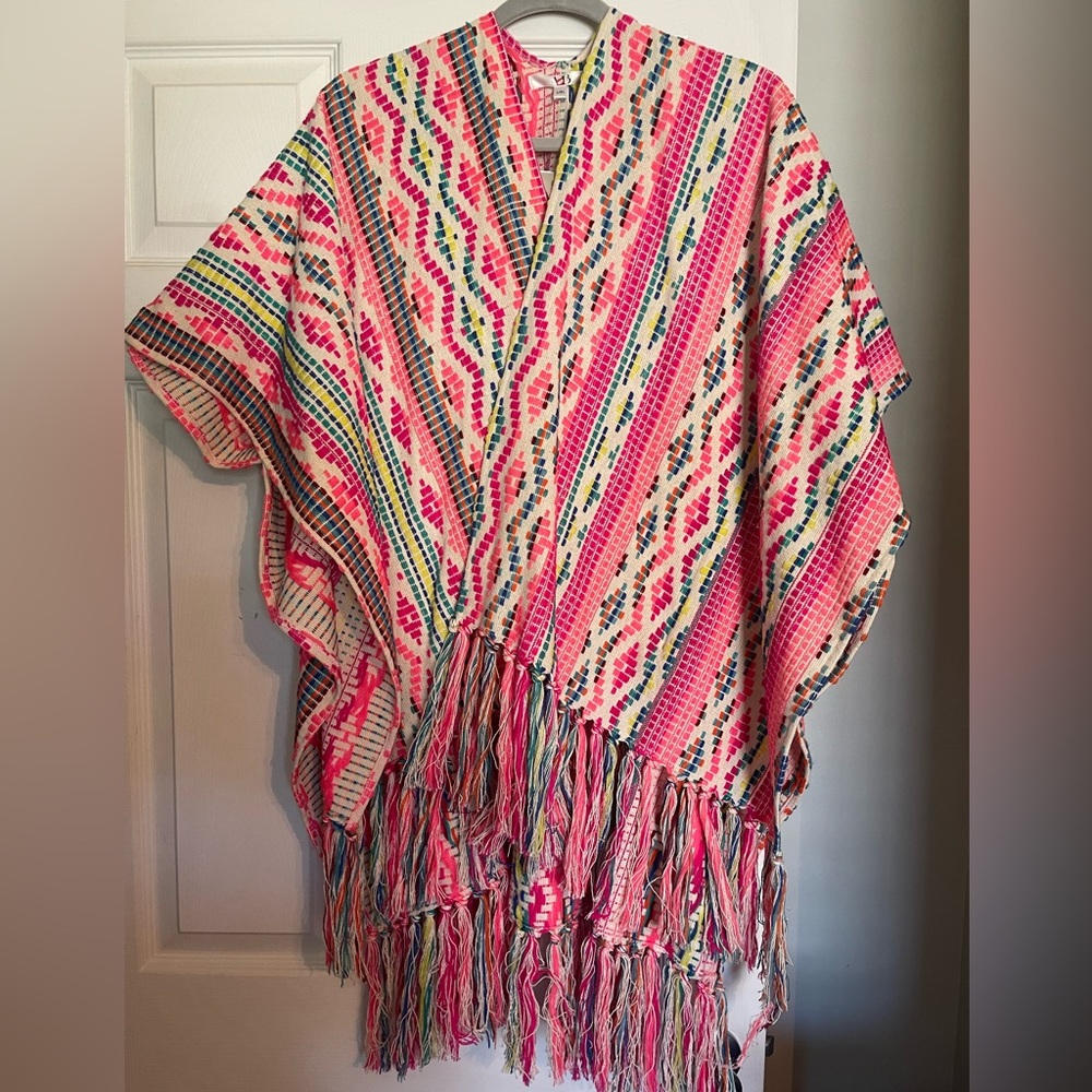 America & Beyond Neon Pink Fringe Cape Large XL Cover Up Kimono
